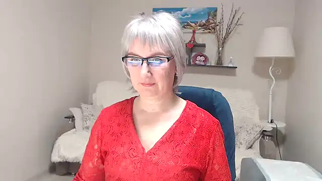 Snapshot of FleurMays chatting on February 18, 12:23 pm FleurMays online show from February 18, 12:23 pm