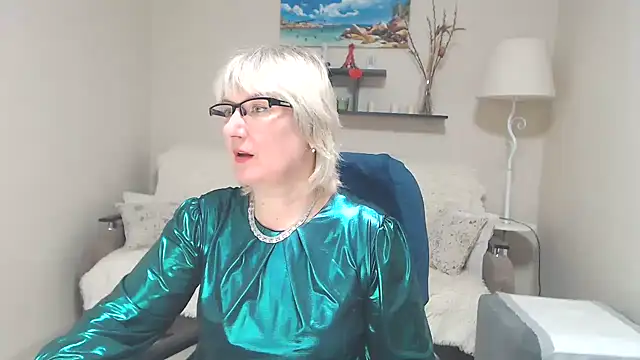 FleurMays online show from March 3, 7:46 am