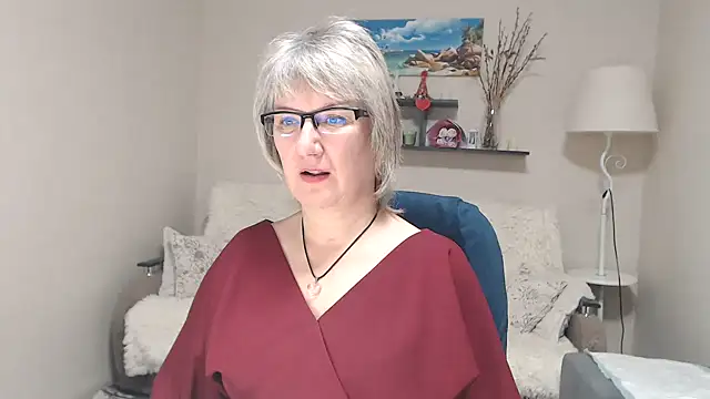 FleurMays online show from December 1, 4:57 am