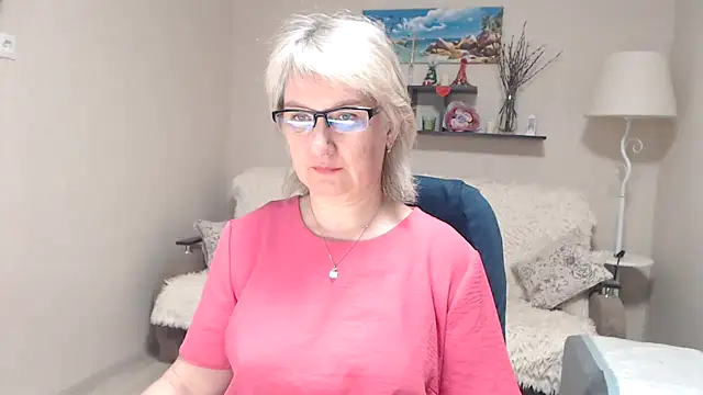 FleurMays online show from April 24, 4:03 am