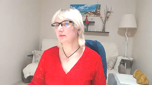 FleurMays online show from March 15, 1:51 pm