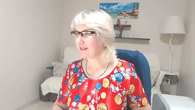 FleurMays online show from March 21, 10:50 am