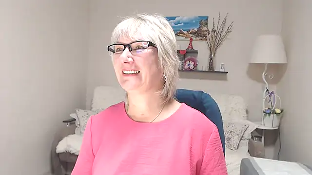 FleurMays online show from September 25, 3:12 am