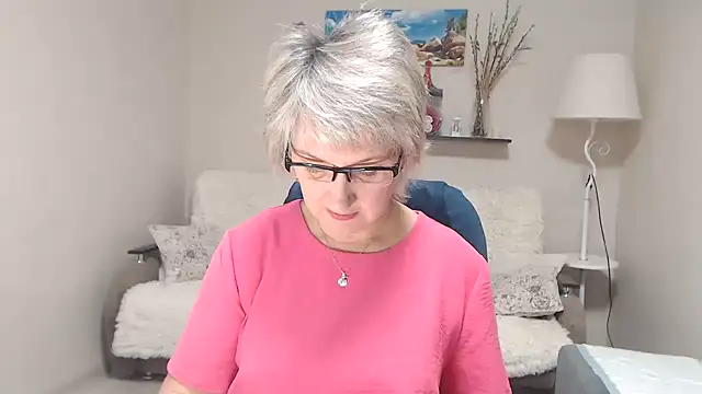 FleurMays online show from October 22, 4:56 am