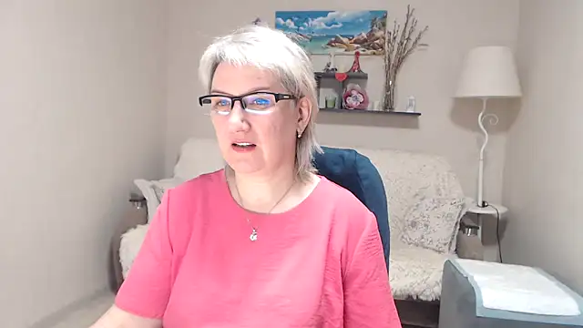 FleurMays online show from March 22, 5:21 am