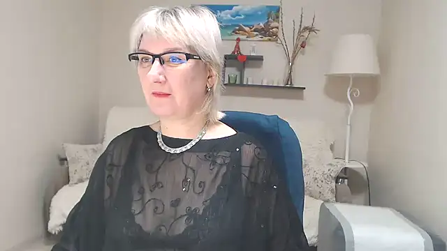 FleurMays online show from February 10, 2:41 am