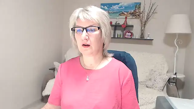 FleurMays online show from January 19, 6:28 am