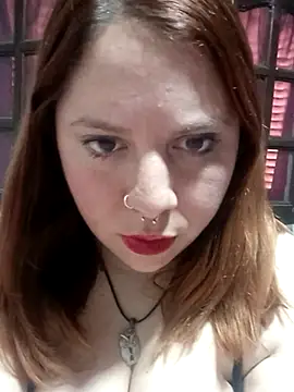 Snapshot of melanieagus31 chatting on October 23, 1:32 pm melanieagus31 online show from October 23, 1:32 pm