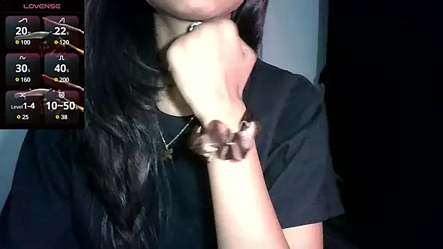 glowybekwa online show from March 10, 7:07 pm