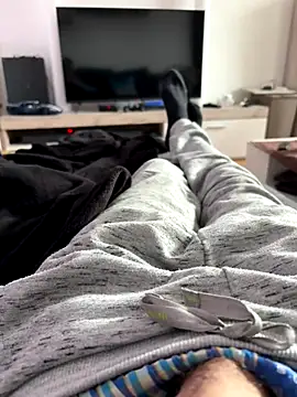 Snapshot of Ben291113 chatting on November 12, 9:57 am Ben291113 online show from November 12, 9:57 am