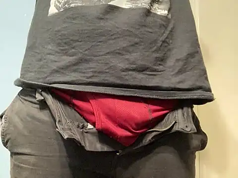 Snapshot of MyNameJeff1856 chatting on December 12, 4:48 am MyNameJeff1856 online show from December 12, 4:48 am