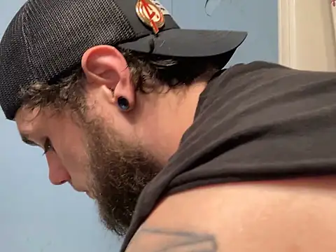 Snapshot of MyNameJeff1856 chatting on December 7, 2:47 am MyNameJeff1856 online show from December 7, 2:47 am