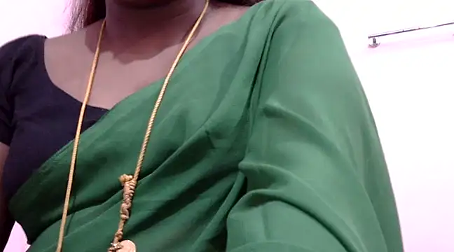 Snapshot of Hot_akshara chatting on February 19, 2:44 pm Hot akshara online show from February 19, 2:44 pm