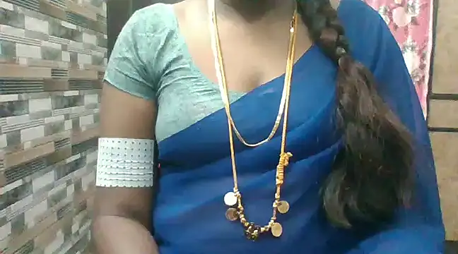 Snapshot of Hot_akshara chatting on December 1, 4:34 pm Hot akshara online show from December 1, 4:34 pm