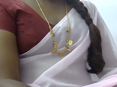 Snapshot of Hot_akshara chatting on September 24, 4:24 pm Hot akshara online show from September 24, 4:24 pm