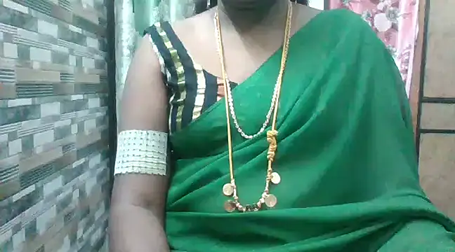 Snapshot of Hot_akshara chatting on December 3, 6:44 pm Hot akshara online show from December 3, 6:44 pm