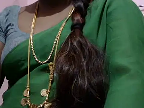 Snapshot of Hot_akshara chatting on February 24, 5:20 pm Hot akshara online show from February 24, 5:20 pm