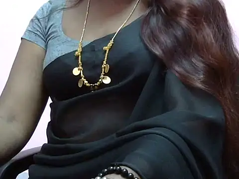 Hot akshara online show from November 22, 4:06 pm