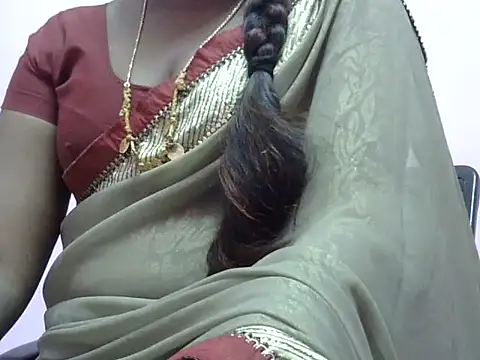 Hot akshara online show from November 20, 5:02 pm