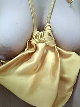 Leva laddy online show from May 24, 11:04 pm