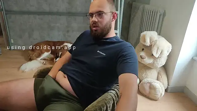 azagoul222 online show from September 10, 1:32 pm