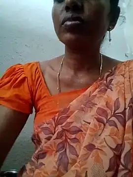 Snapshot of Gautami-telugu chatting on September 10, 3:27 am Gautami-telugu online show from September 10, 3:27 am