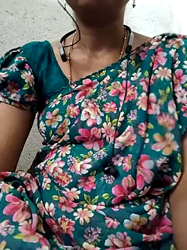 Snapshot of Gautami-telugu chatting on October 16, 8:33 am Gautami-telugu online show from October 16, 8:33 am