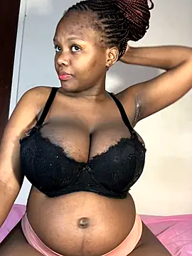 Snapshot of SexyAngeliqua chatting on September 9, 6:01 am SexyAngeliqua online show from September 9, 6:01 am