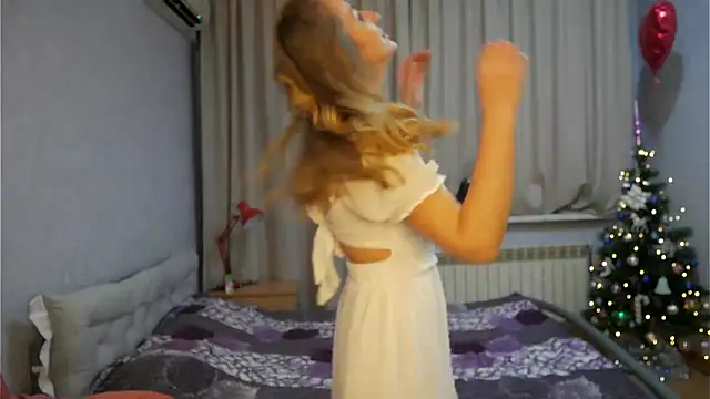 Sophiloren online show from January 5, 5:38 pm