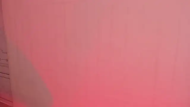 Snapshot of Leah_Sweetie chatting on March 7, 11:07 am Leah Sweetie online show from March 7, 11:07 am