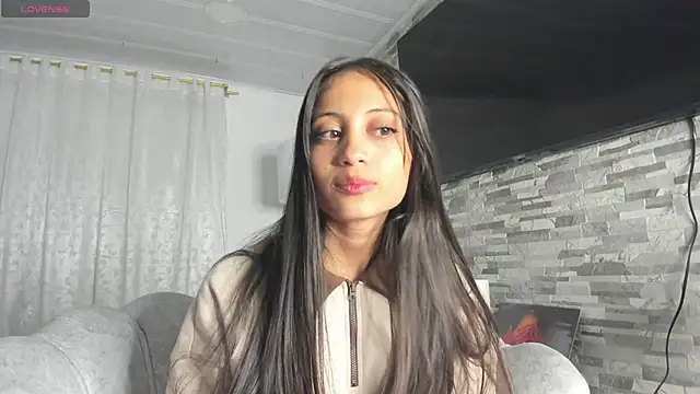 Loren parissi online show from February 19, 2:12 am