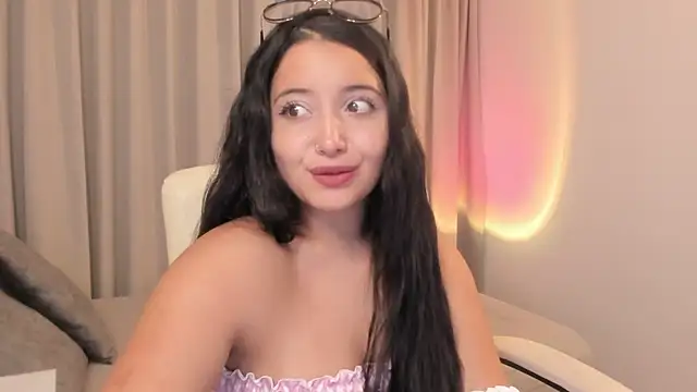 Snapshot of Ali_itcaduu chatting on February 10, 12:53 am Ali itcaduu online show from February 10, 12:53 am