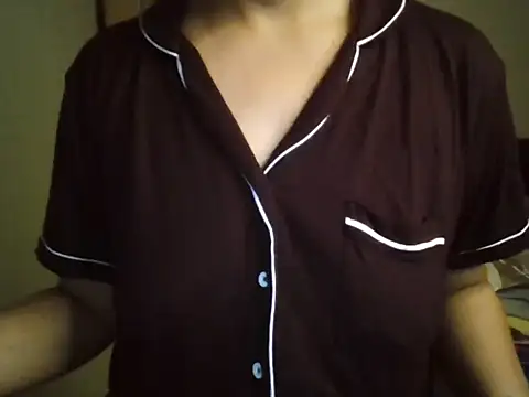 MakeMeCumAhh online show from April 5, 4:35 pm