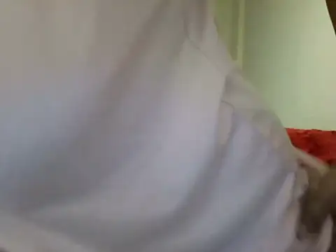 MakeMeCumAhh online show from April 15, 5:50 pm