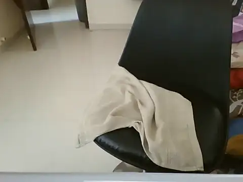 MakeMeCumAhh online show from March 31, 10:17 am