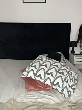 Nefera De Nile online show from March 18, 11:44 am