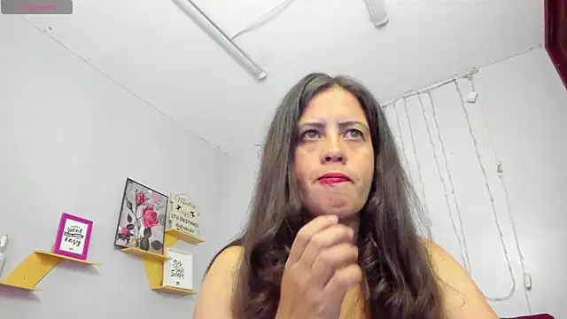 Snapshot of kathina_giraldo chatting on March 19, 12:45 pm kathina giraldo online show from March 19, 12:45 pm