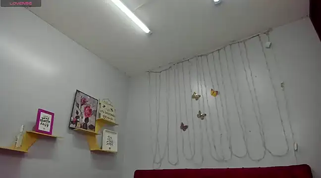 Snapshot of kathina_giraldo chatting on March 22, 12:35 pm kathina giraldo online show from March 22, 12:35 pm