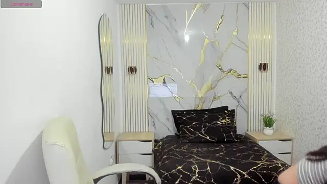 kathina giraldo online show from March 26, 12:58 pm