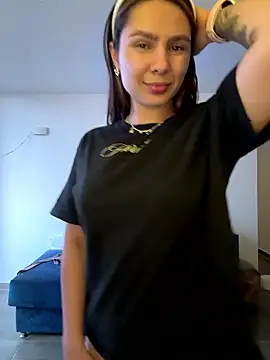 SofiaG  online show from January 15, 10:24 pm