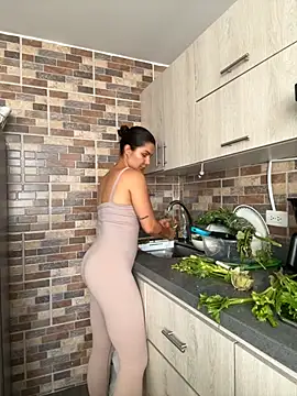 SofiaG  online show from September 10, 9:47 pm