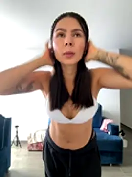 SofiaG  online show from November 4, 7:17 pm