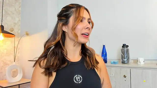 SofiaG  online show from January 9, 10:49 pm