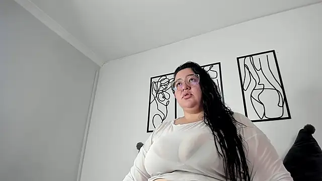 Snapshot of RubyPirsso18 chatting on October 2, 7:06 pm RubyPirsso18 online show from October 2, 7:06 pm