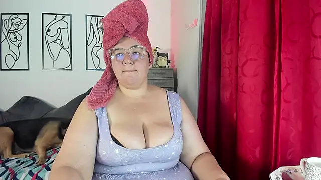 RubyPirsso18 online show from January 9, 7:21 pm