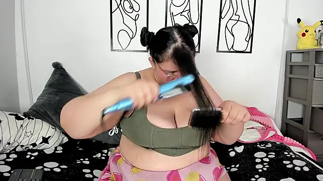 RubyPirsso18 online show from March 25, 8:19 pm