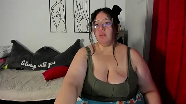 Snapshot of RubyPirsso18 chatting on July 11, 7:36 pm RubyPirsso18 online show from July 11, 7:36 pm