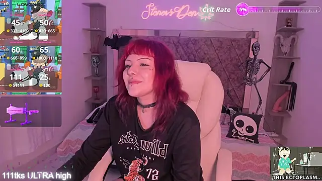 Snapshot of Sarah-Stoner chatting on November 12, 8:45 pm Sarah-Stoner online show from November 12, 8:45 pm