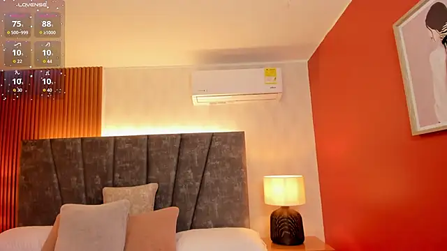 Ada  lee  online show from September 28, 1:34 am