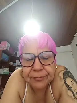 maturehot 65 online show from March 18, 8:10 pm